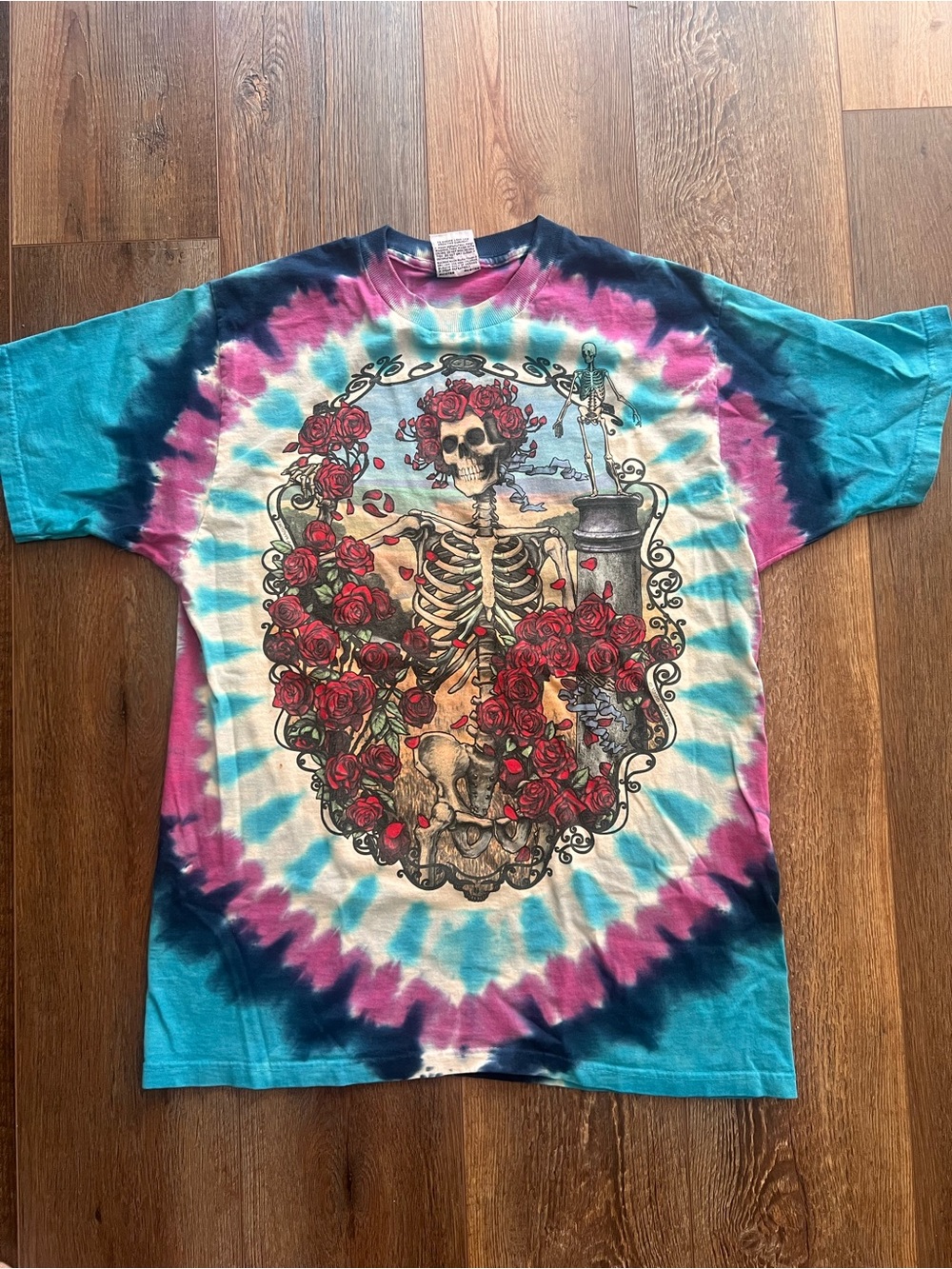 Vintage Liquid Blue, circa ‘01 Bertha Grateful Dead tee